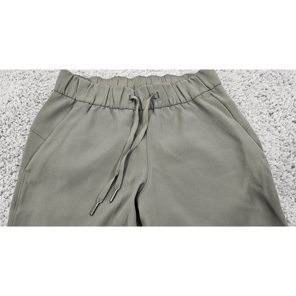 Lululemon Womens Crop Pant On The Fly Drawstring Pockets Grey Sage Casual Sz 4 - Picture 5 of 15